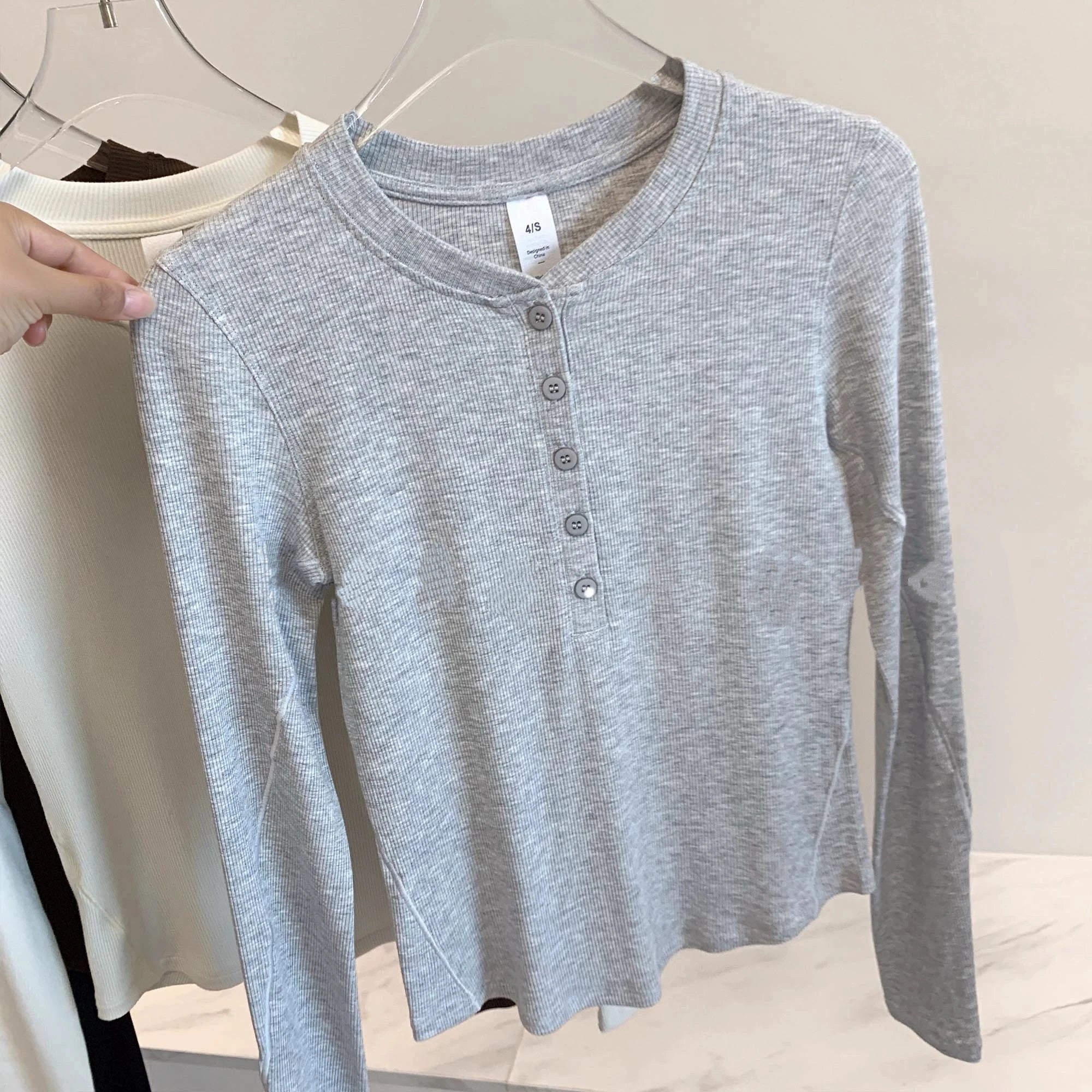 Women’s Henley Sports Top – Long Sleeve Yoga & Running Training Shirt, Stretch Fitness Activewear
