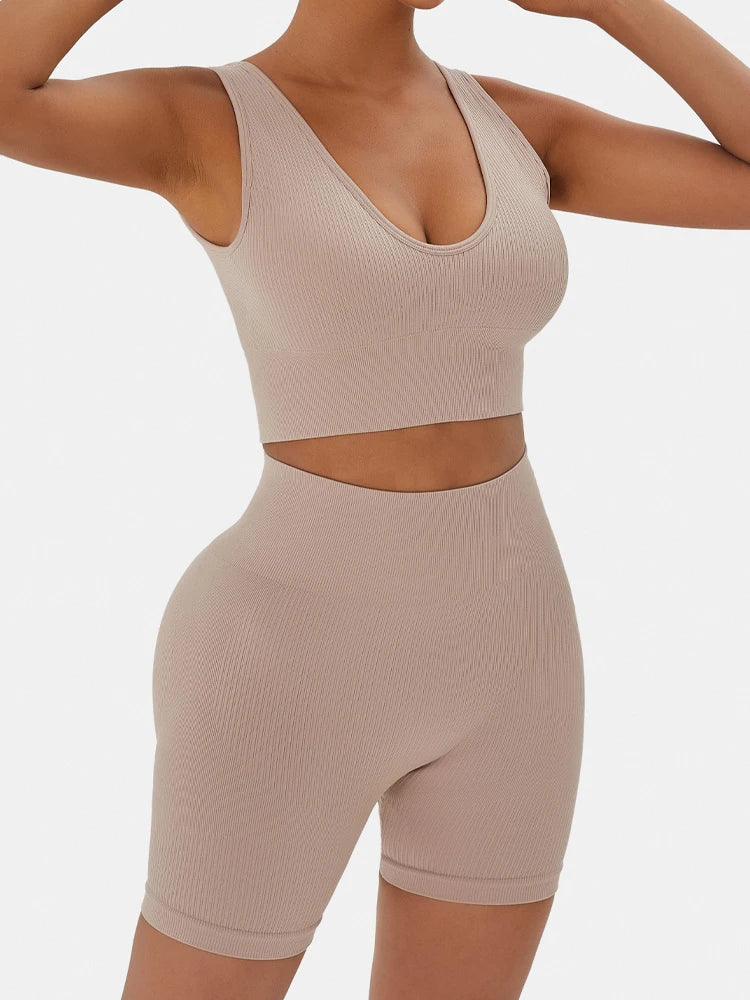 Seamless Women’s Yoga Set – High Waist Gym Leggings & Sports Bra, Quick Dry Fitness Outfit
