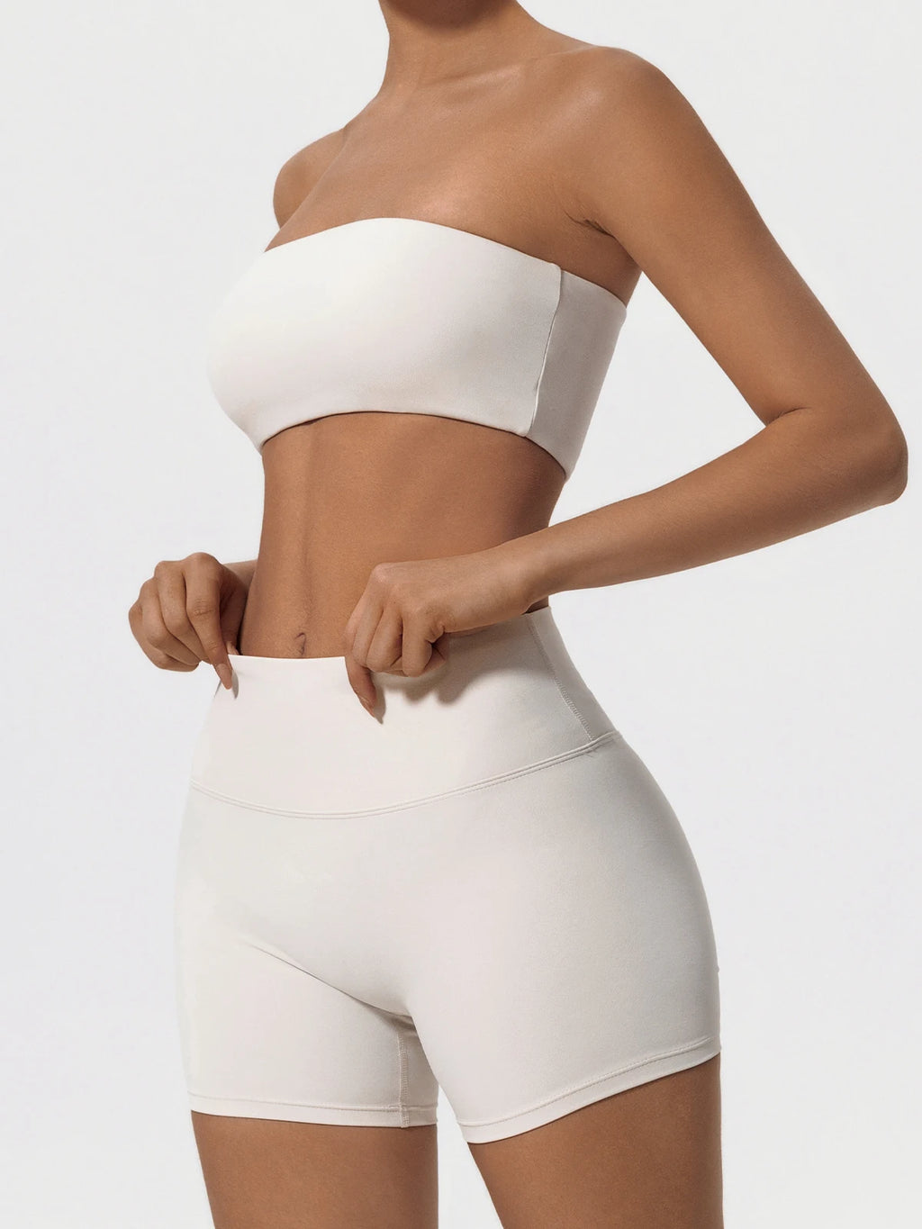 Summer 2-Piece Women’s Workout Set – Strapless Sports Bra & High Waist Yoga Shorts, Gym Fitness Outfit