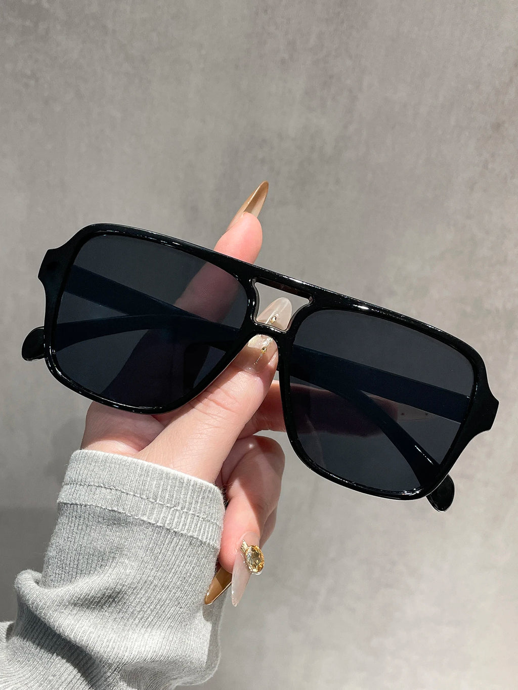 4PCS Classic Pilot Sunglasses Vintage Double Bridge Aviator Sun Shades for Women & Men